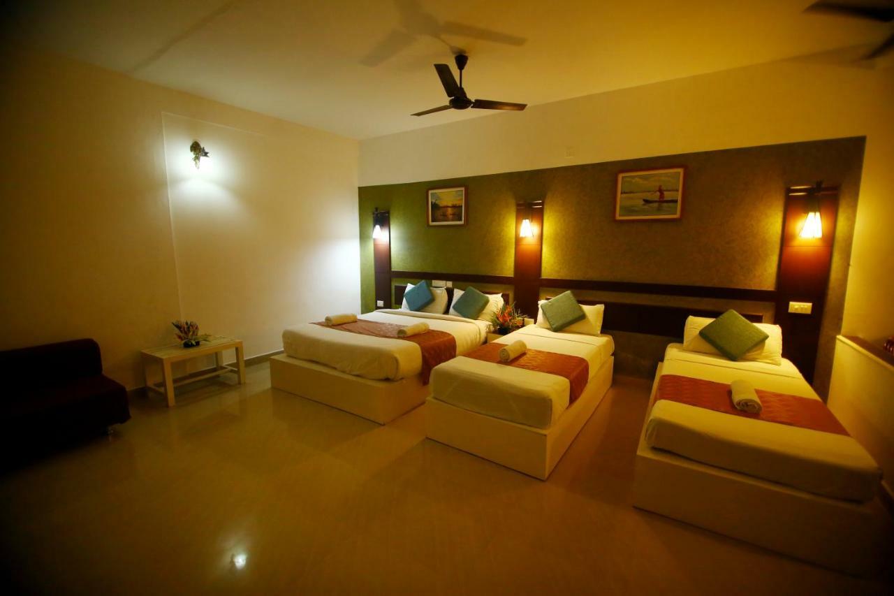 Green Palace Ayurveda Resort, Alleppey Alappuzha Extérieur photo