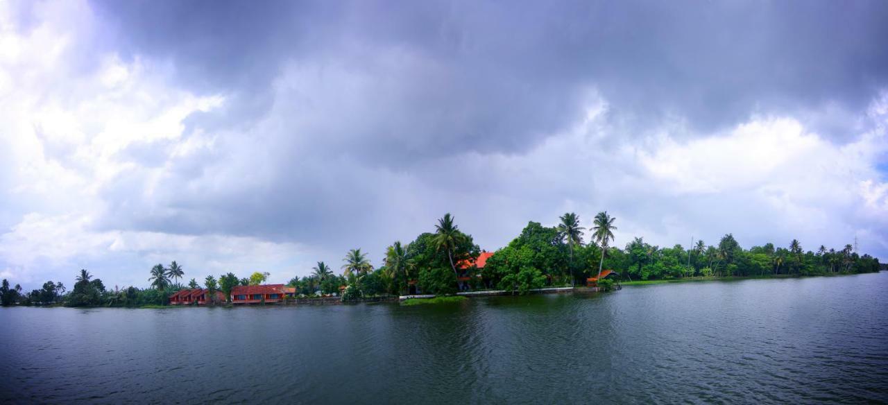 Green Palace Ayurveda Resort, Alleppey Alappuzha Extérieur photo