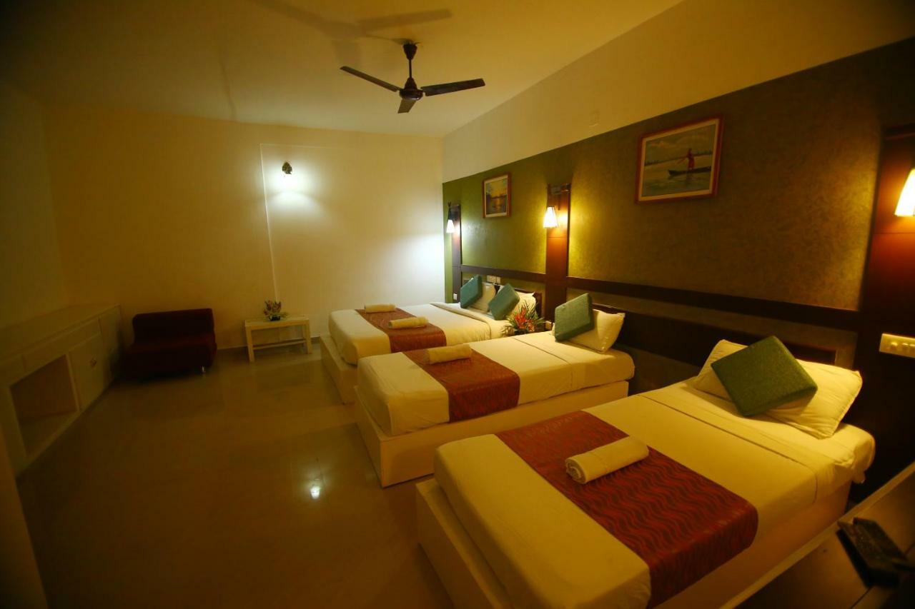 Green Palace Ayurveda Resort, Alleppey Alappuzha Extérieur photo