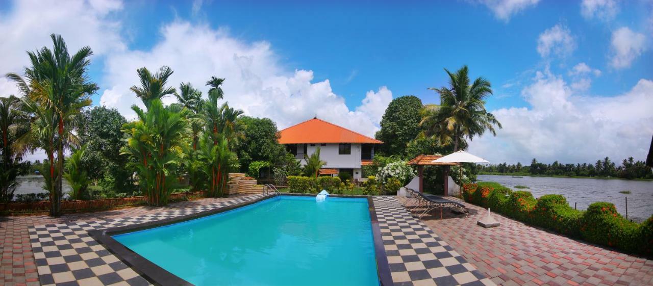 Green Palace Ayurveda Resort, Alleppey Alappuzha Extérieur photo